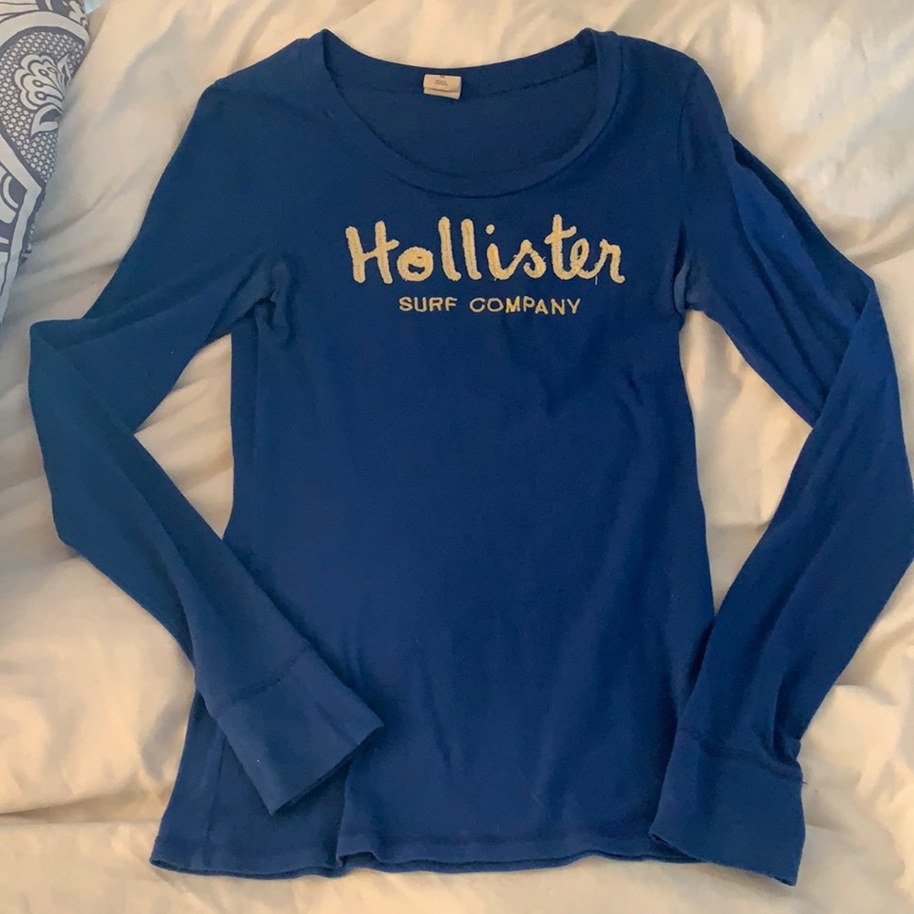 Royal blue hollister surf company long sleeve- used great condition